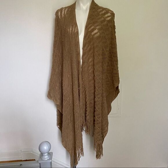 COPY - Textured Neutral Blanket Poncho Fringe Wrap Scarf - Picture 3 of 11